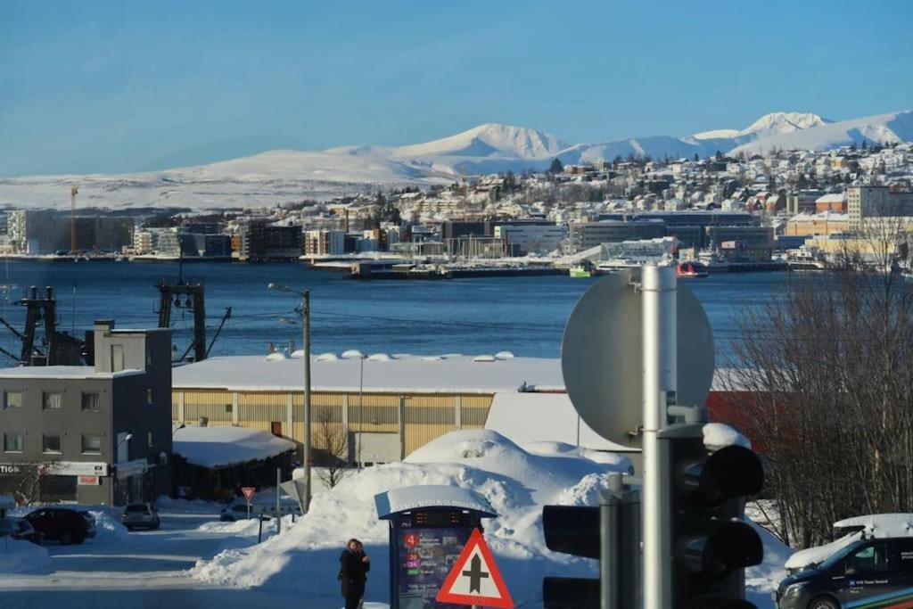 New Magnificent View Apartment Near The Centre Tromsø Kültér fotó